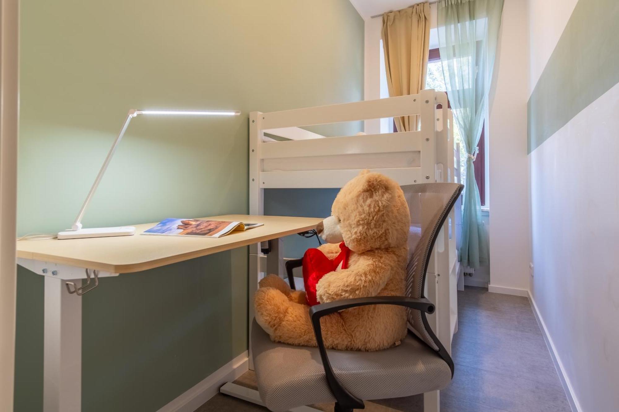 65 Zoll 4K Tv, Disney Plus, Soundbar, Kostenloser Kaffee, 5 Raeume Лейпциг Экстерьер фото